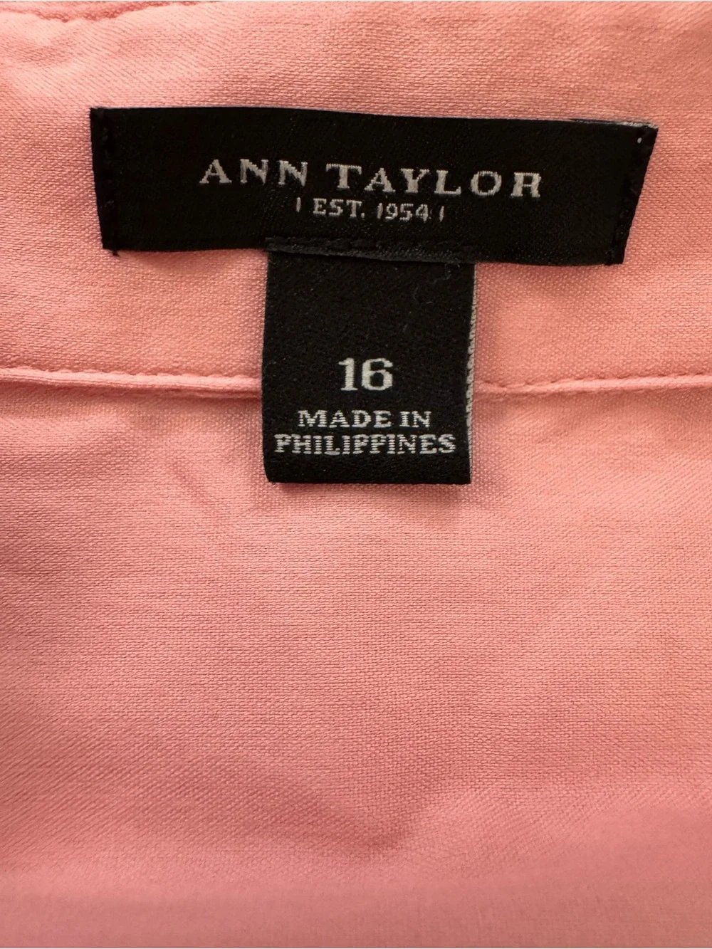 Ann Taylor Coral-Pink Short Sleeve Button-Down Shirt